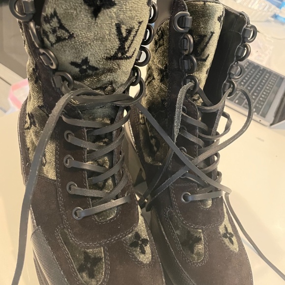 Louis Vuitton Laureate Platform Desert Boot - Picture 3 of 6